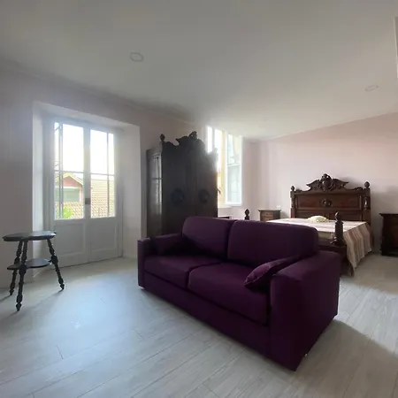 Belinda S' * Μπαβένο