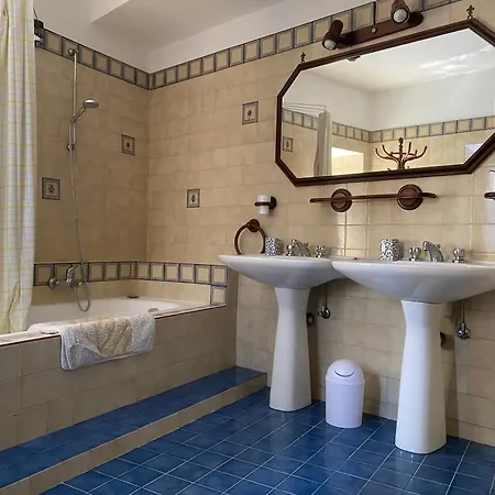 Διαμέρισμα Belinda S'